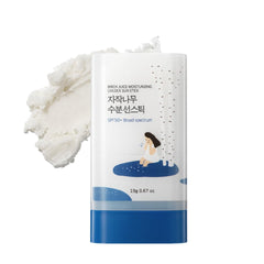 ROUND LAB Jus de Bouleau Stick solaire pour visage et corps sans traces blanches.