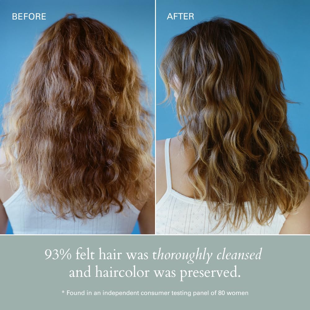 RŌZ Shampoing : mousse épaisse pour nettoyage efficace et confortable.