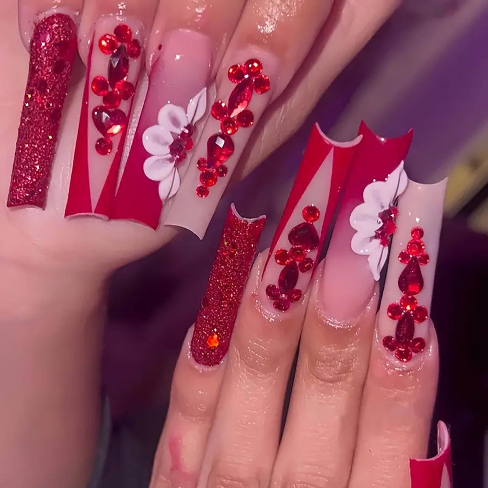 RTKHFZE: ongles press-on longs carrés avec fleurs et strass pour un style raffiné.
