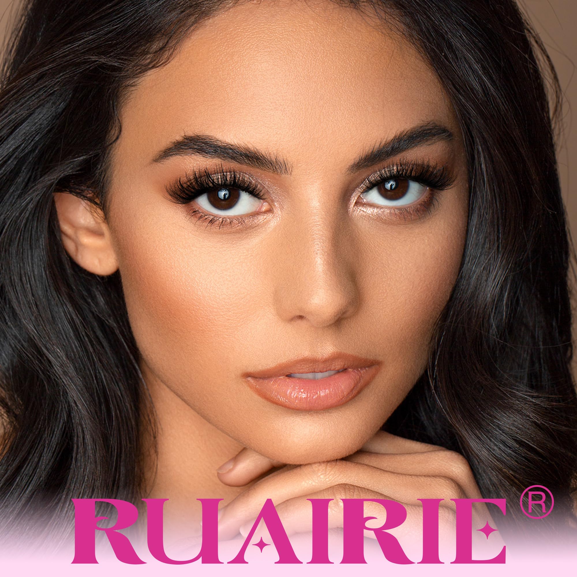 Ruairie extensions 3D ondulées pour un volume réaliste.