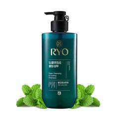 RYO Shampoing profondeur purifie le cuir chevelu grâce à sa bouteille pratique