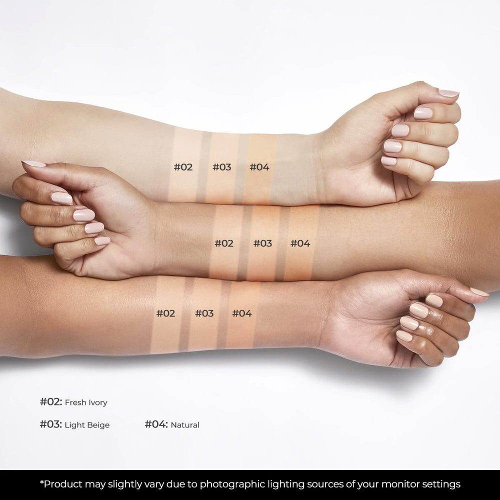SACE LADY Foundation Stick contains ceramide, hyaluronic acid, and vitamin E.