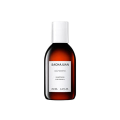 SACHAJUAN Shampoing-bouteille design epure pour nettoyage en douceur.
