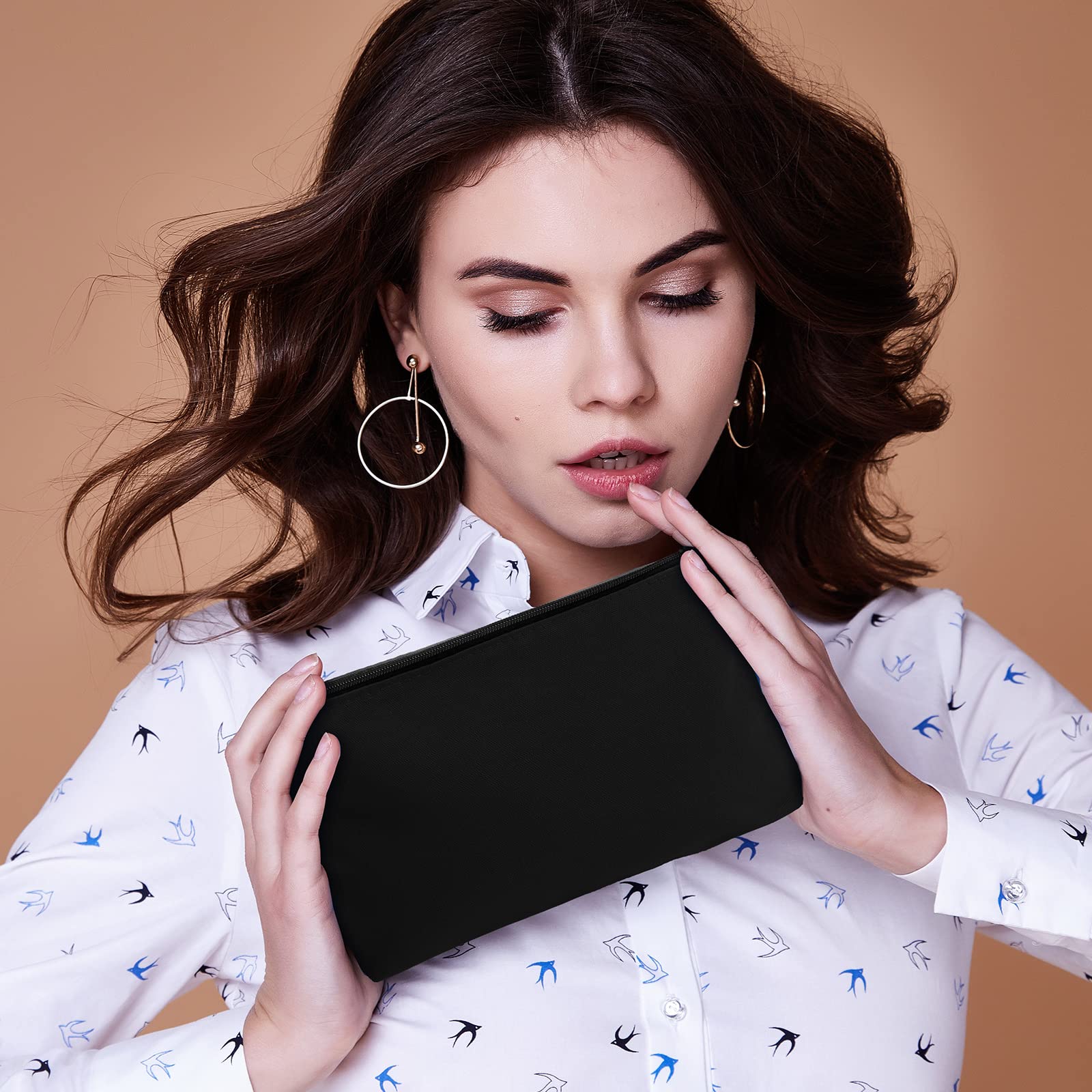 Saintrygo surface toile personnalisable DIY, personnalisez facilement avec peinture ou broderie.