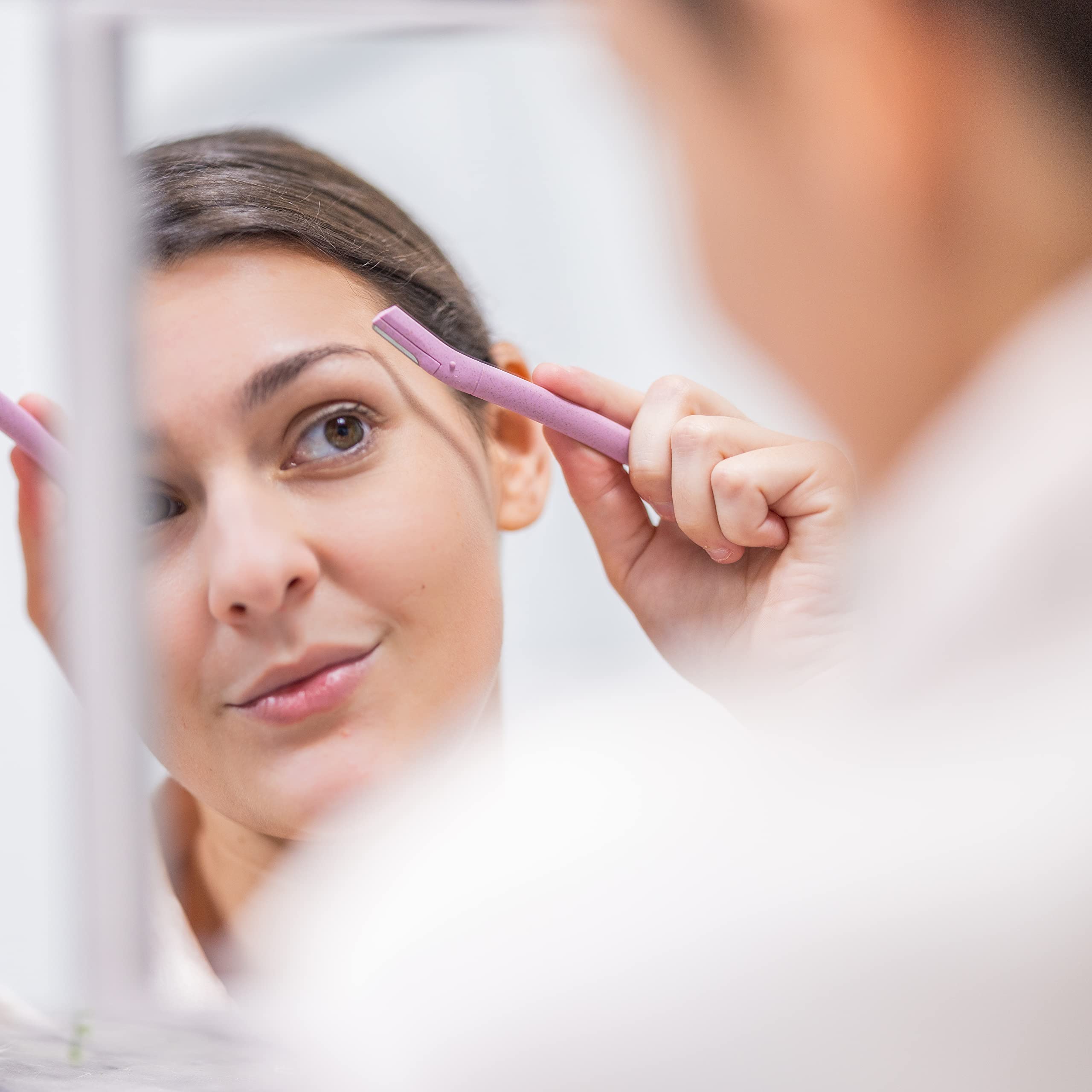 Sakya dermaplanage à domicile – utilisation rapide et discrète.