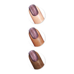 Ongles peints Violet Velours avec Sally Hansen Color Therapy, fini riche et durable.