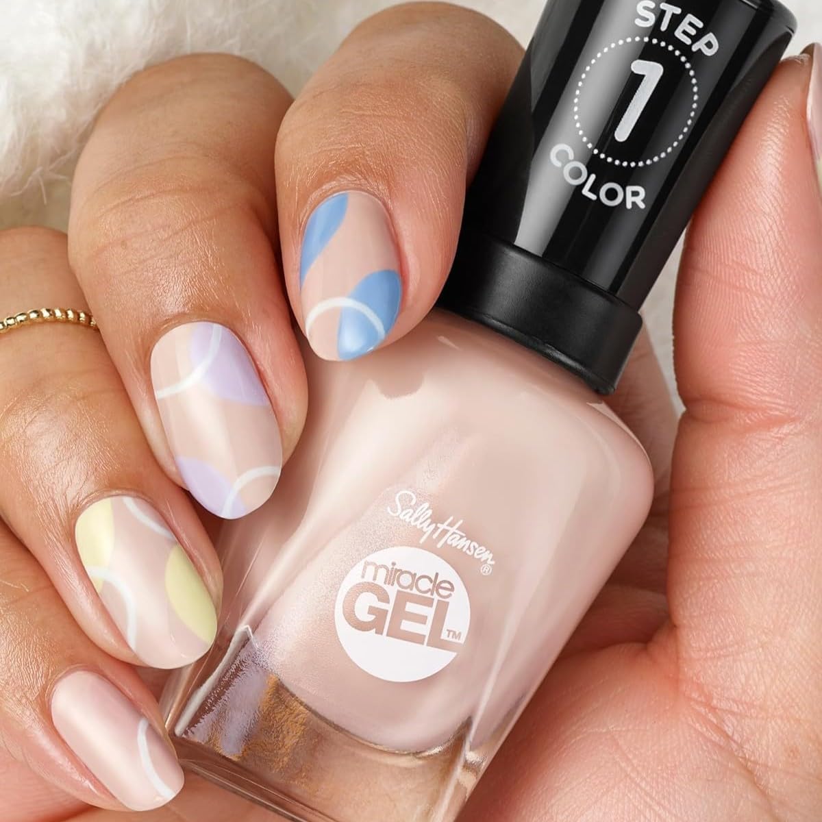Vernis gel miracle Sally Hansen – formulation végane et sans cruauté.