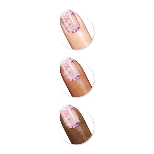 Vernis à paillettes rose et argent pour un éclat lumineux.
