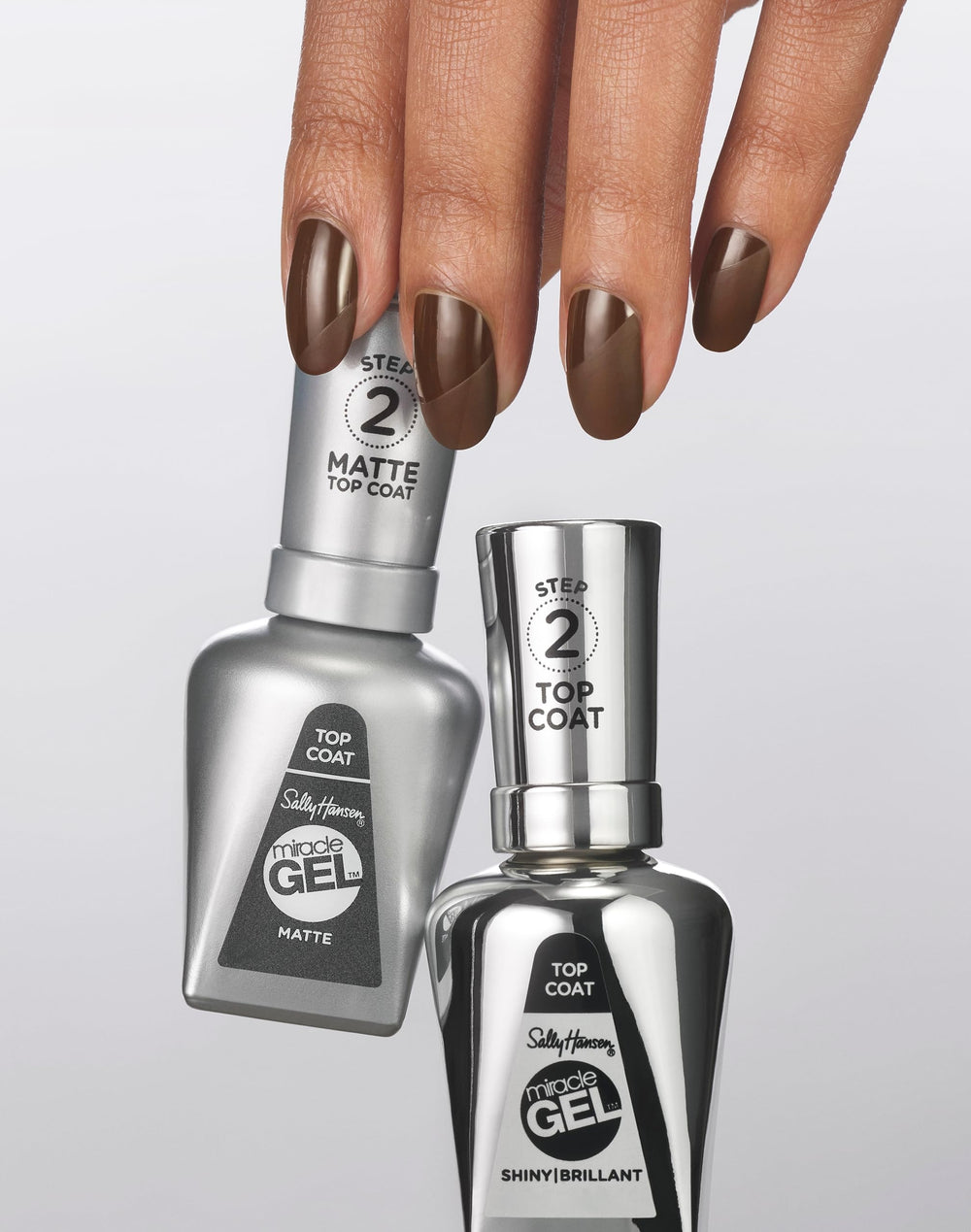 Sally Hansen Miracle Gel Matte, retrait facile comme vernis classique.