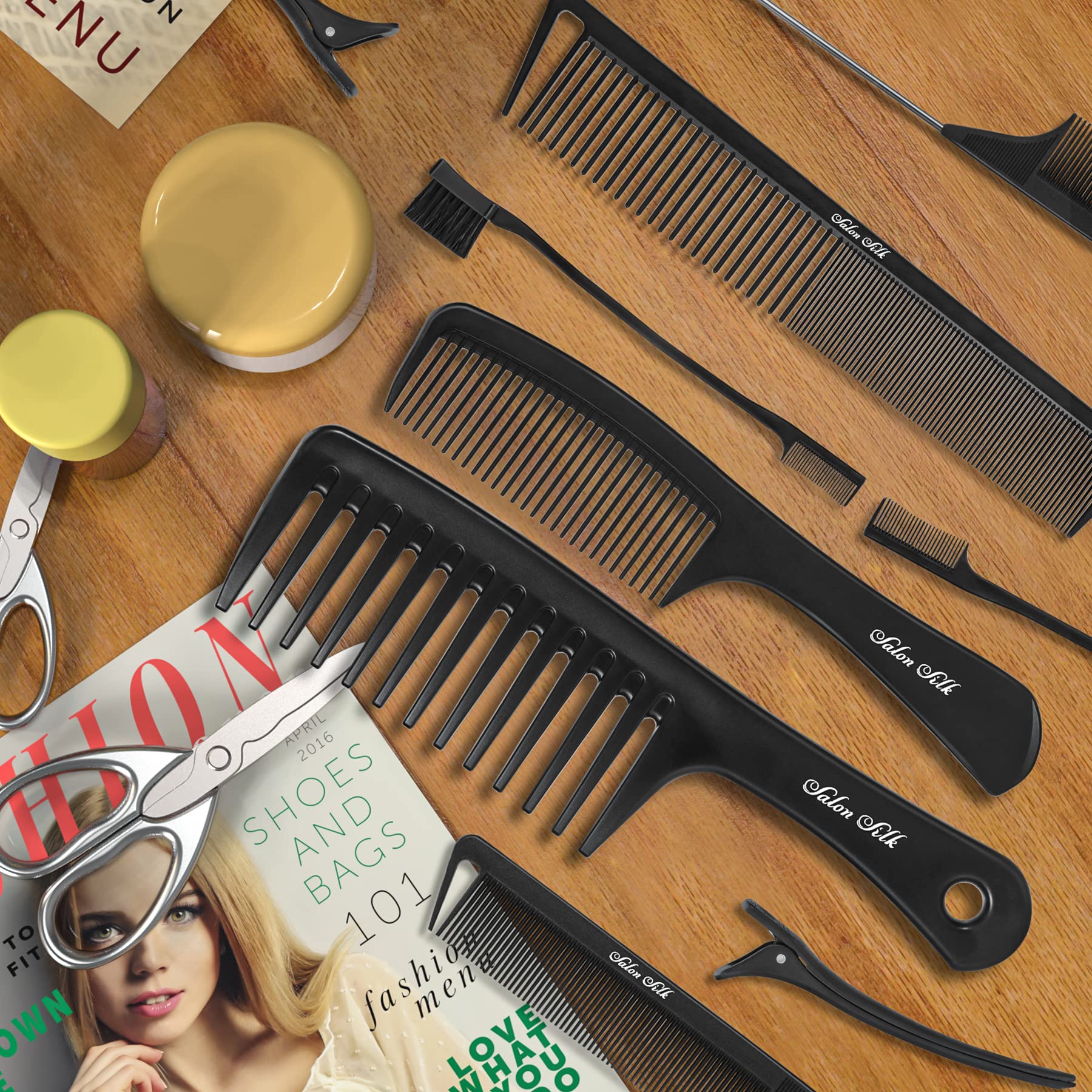 SALON SILK peigne-tresses: outil dédié au tressage et à la définition des mèches.