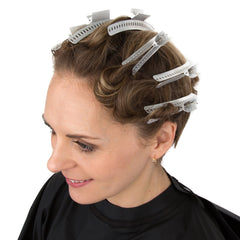 Salon Supply Co pince papillon en aluminium pour maintien précis pendant le séchage et vagues régulières.