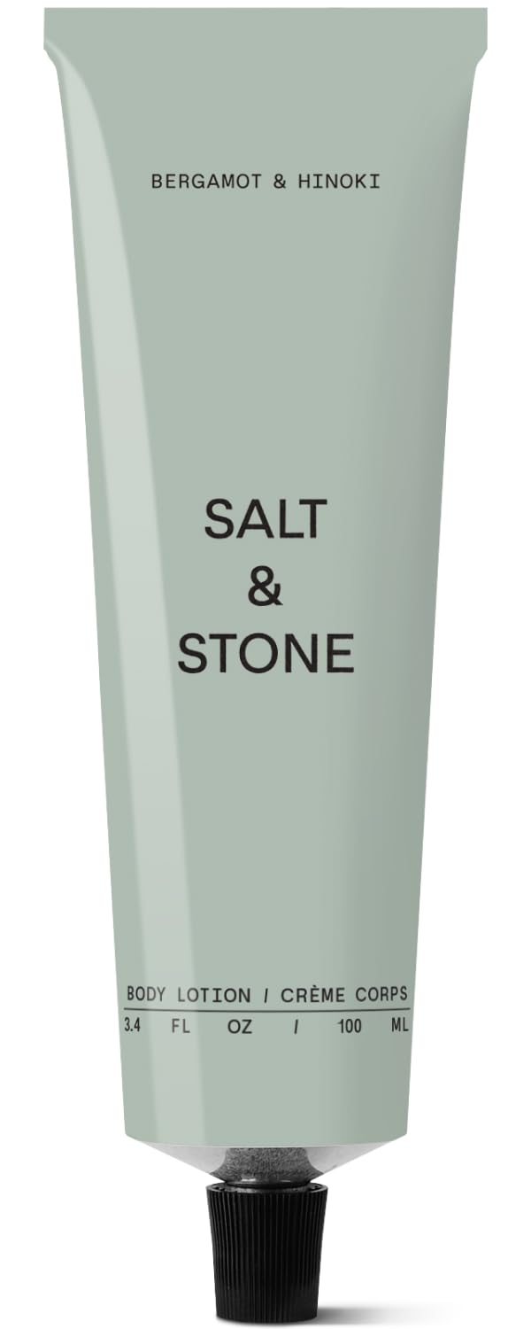 Salt & Stone Lotion Corps Bergamot Hinoki — bouteille visible, hydratation rapide et parfum frais.