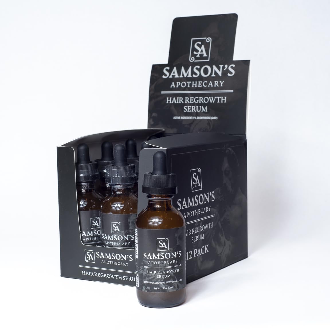 Application sur le cuir chevelu par Samson's Apothecary, texture légère facilitant le massage.