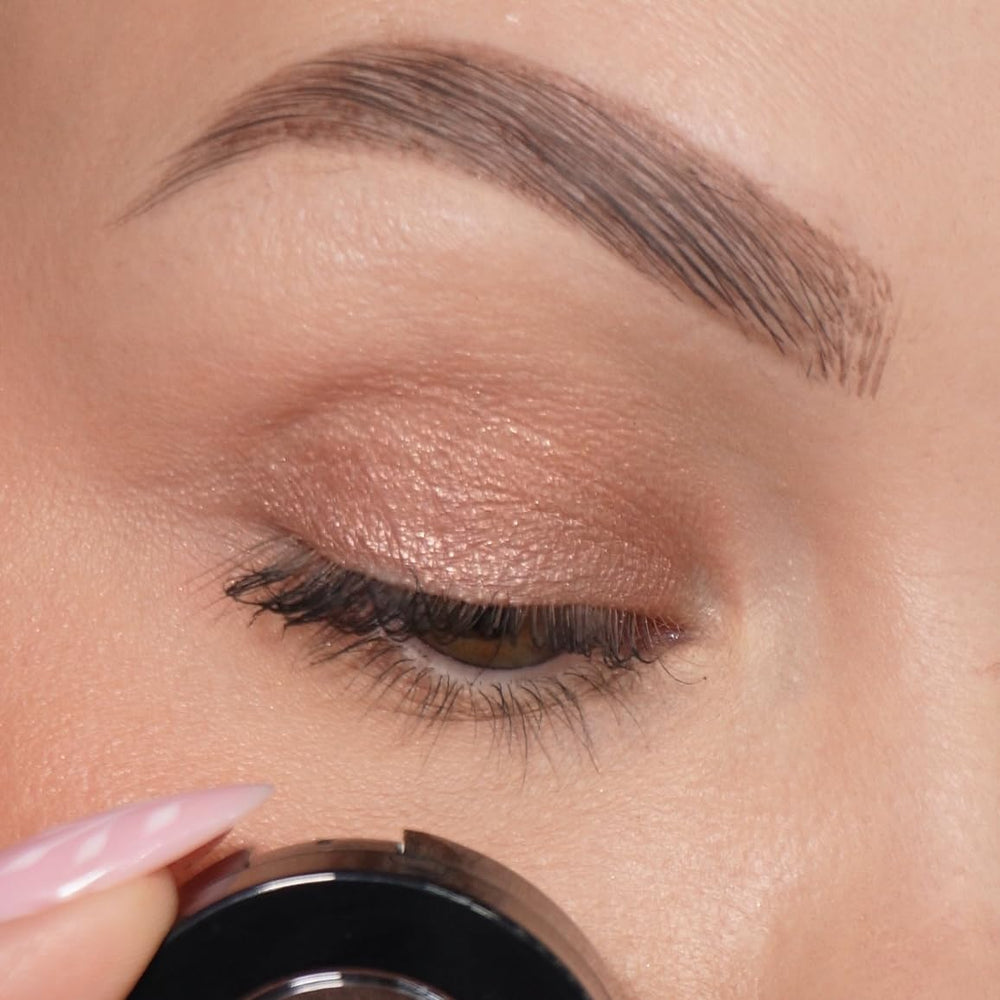 Vegan et cruelty-free Sandstone Scandinavia Eyeshadow respectueux des animaux.