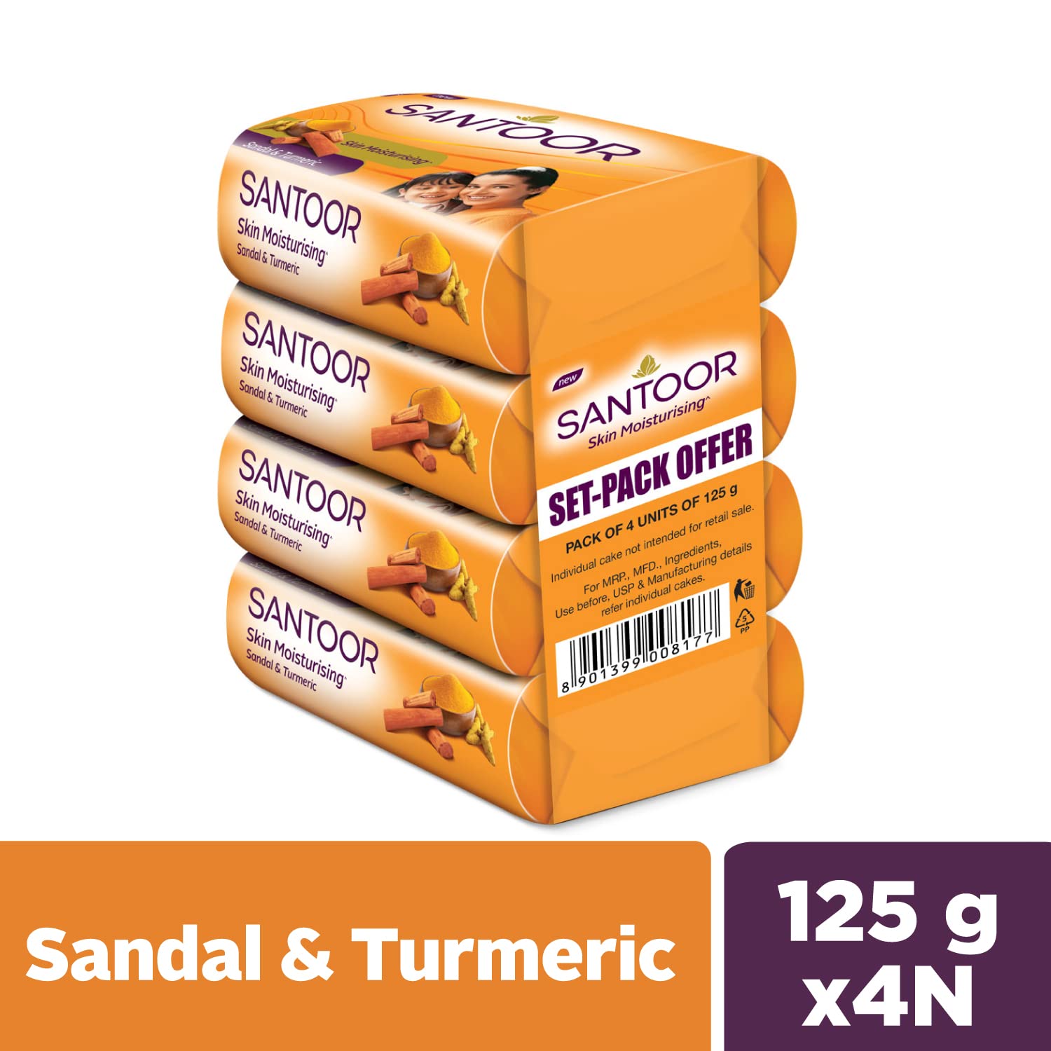 Santoor savon santal et curcuma, mousse crémeuse visible, idéal pour une routine nettoyante.