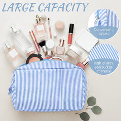 Trousse Sanwuta seersucker rayé bleu clair parfaite pour le quotidien.