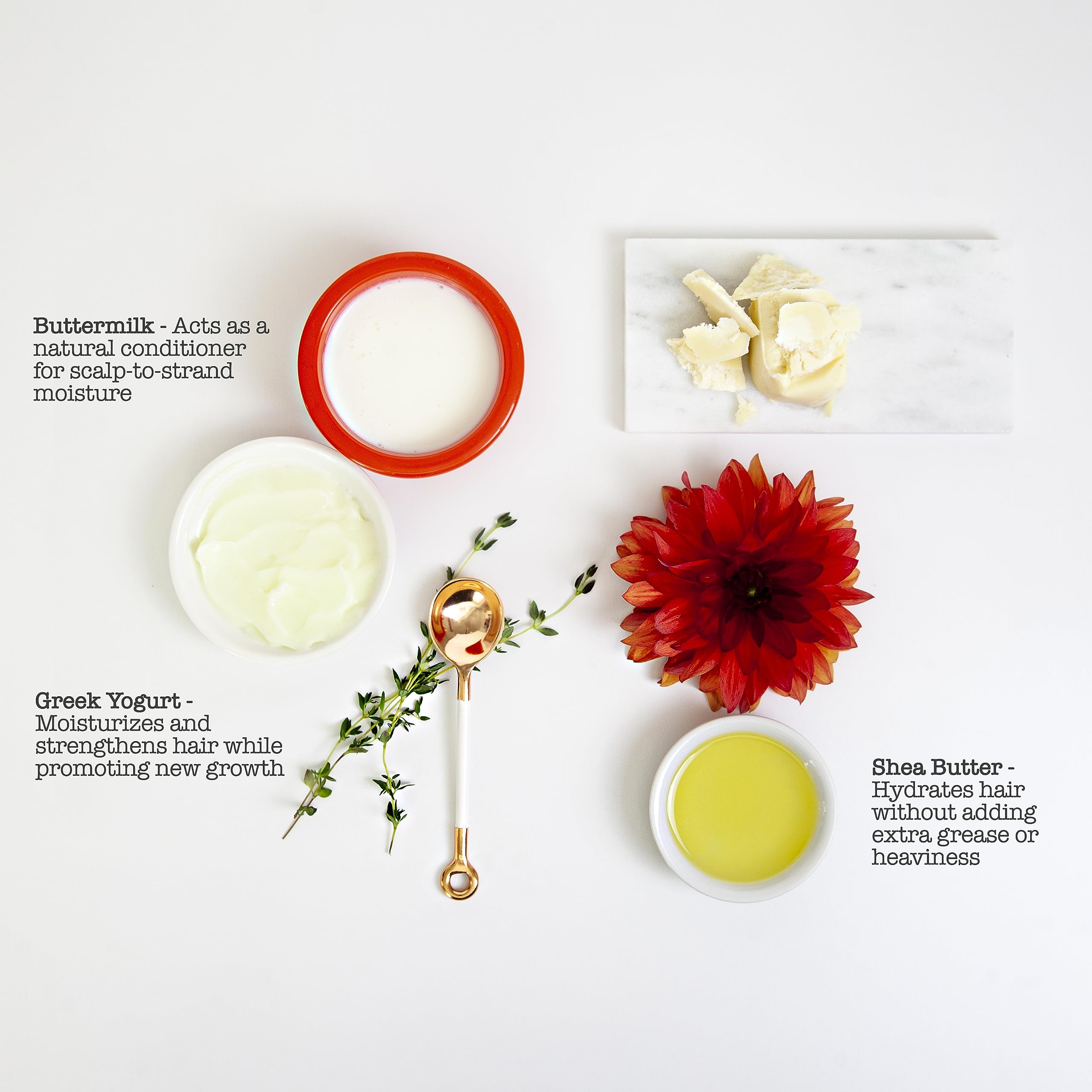 SAUCE BEAUTY Creamy House Dressing appliqué sur cheveux, démêlage en douceur.