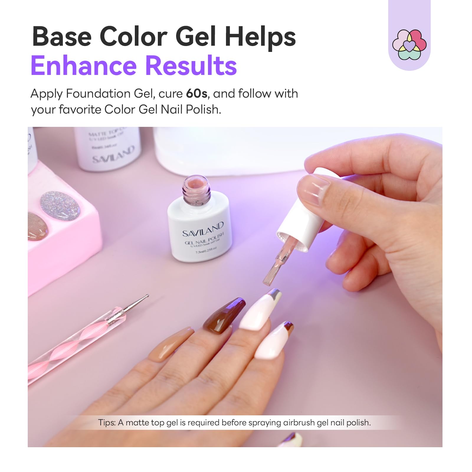 Dégradé blanc SAVILAND pour un effet doux sur les ongles.