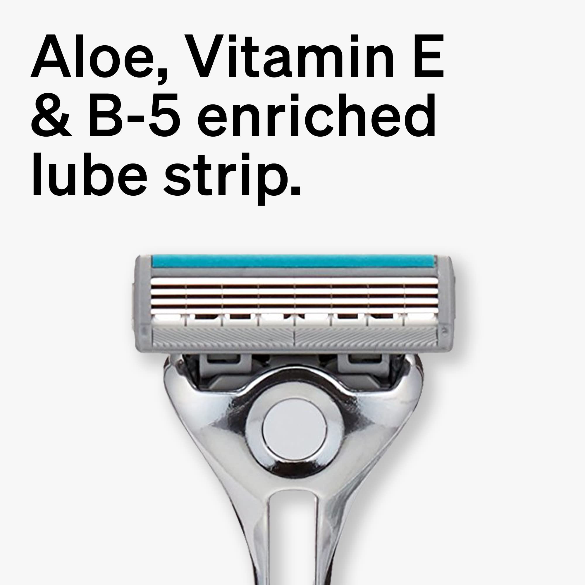 Schick Quattro Titanium : lame de précision pour atteindre les zones difficiles