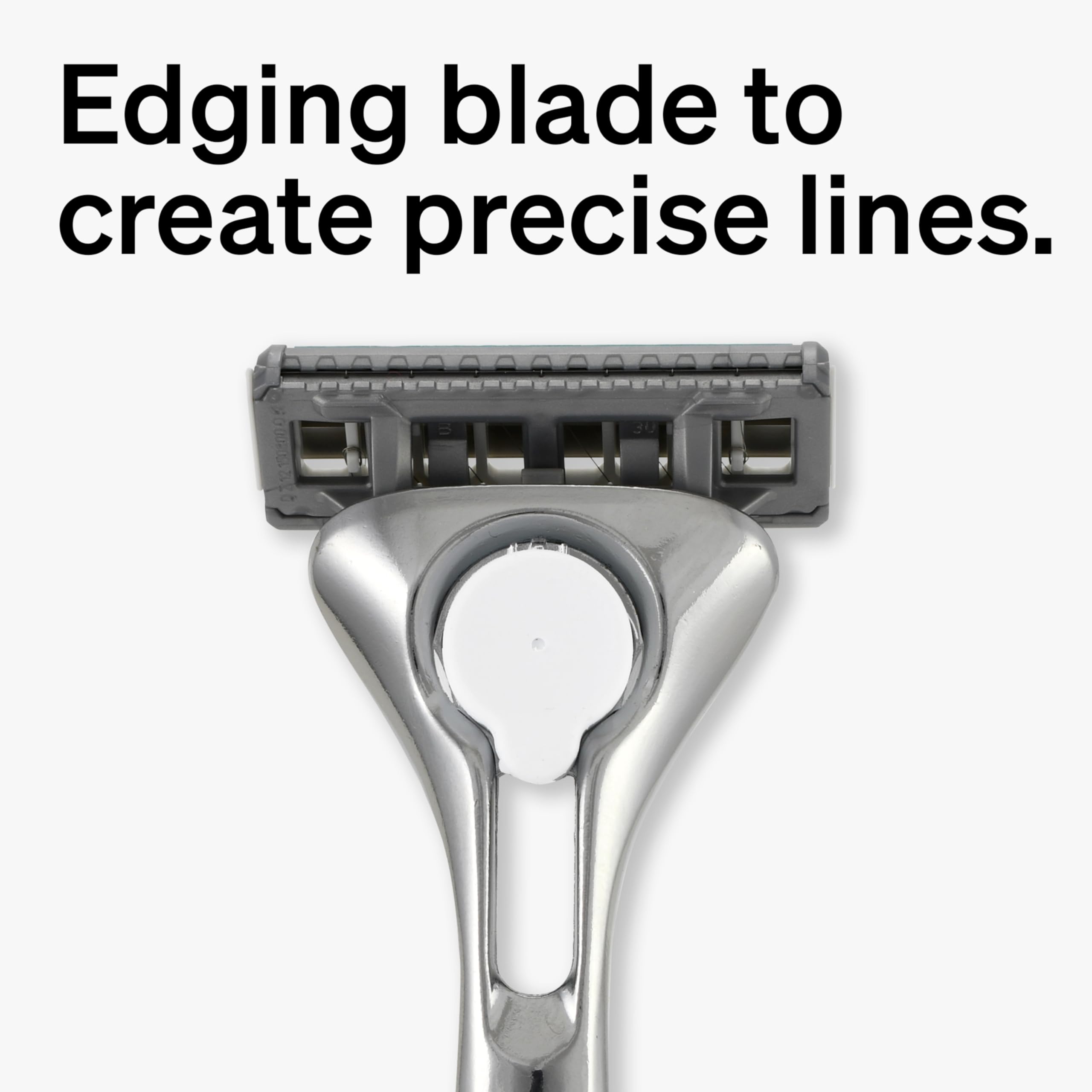 Schick Quattro Titanium lame-delimitation-precision: tracé net pour des contours propres.