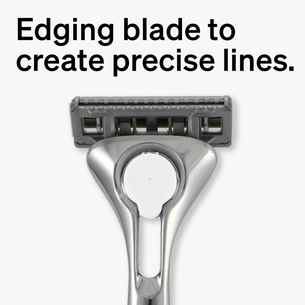 Schick Quattro Titanium lame-delimitation-precision: tracé net pour des contours propres.
