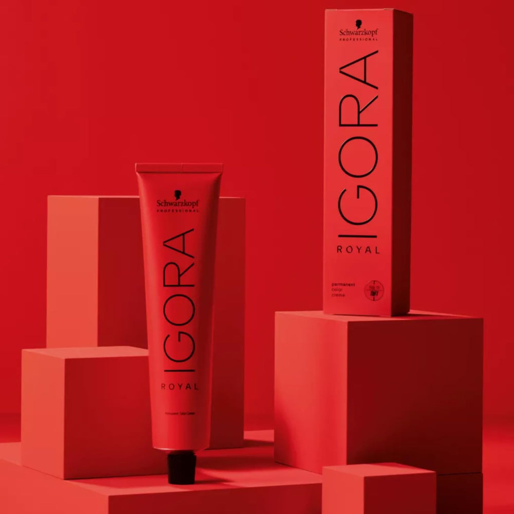Schwarzkopf Professional Igora Royal Nude Tones : émulsion fluide assurant une répartition homogène.