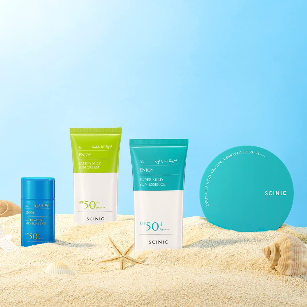 Utilisation quotidienne facilitée avec SCINIC Enjoy Sun Essence sur peau propre.