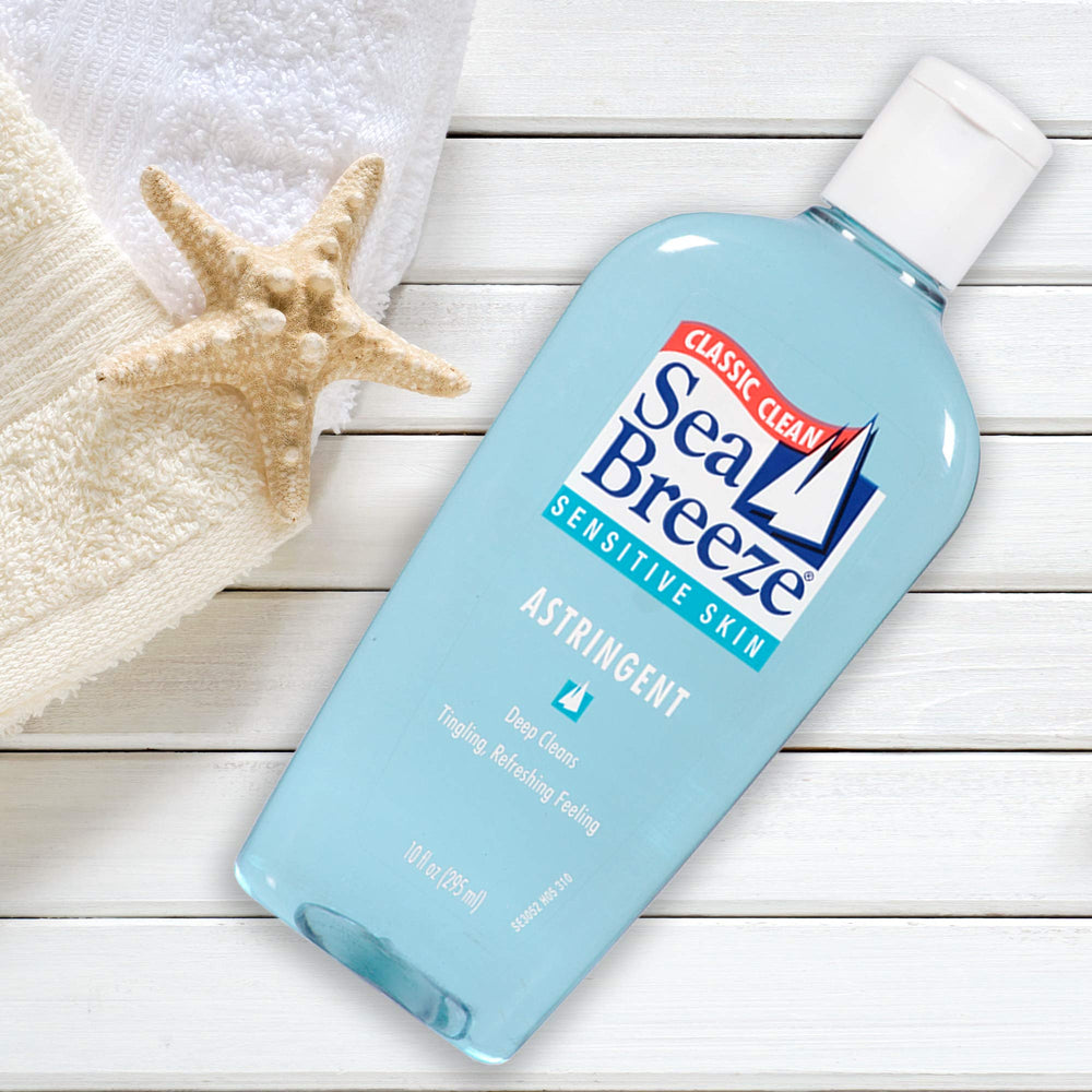 Routine soin quotidien Seabreeze visage sensible en gros plan.