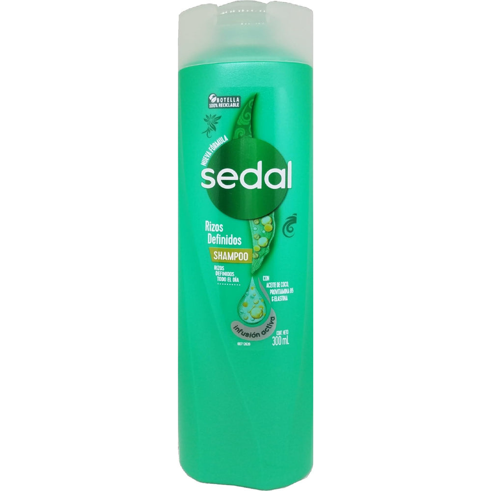 Sedal Boucles Définies texture cheveux, gros plan sur fibres renforcées