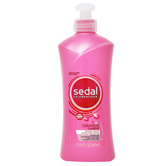 Sedal Co-Créations Ceramides, cheveux lisses et brillants après application.