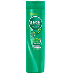 Sedal Shampoing Boucles 2-en-1, bouteille visible, nettoyage doux et définition des boucles.