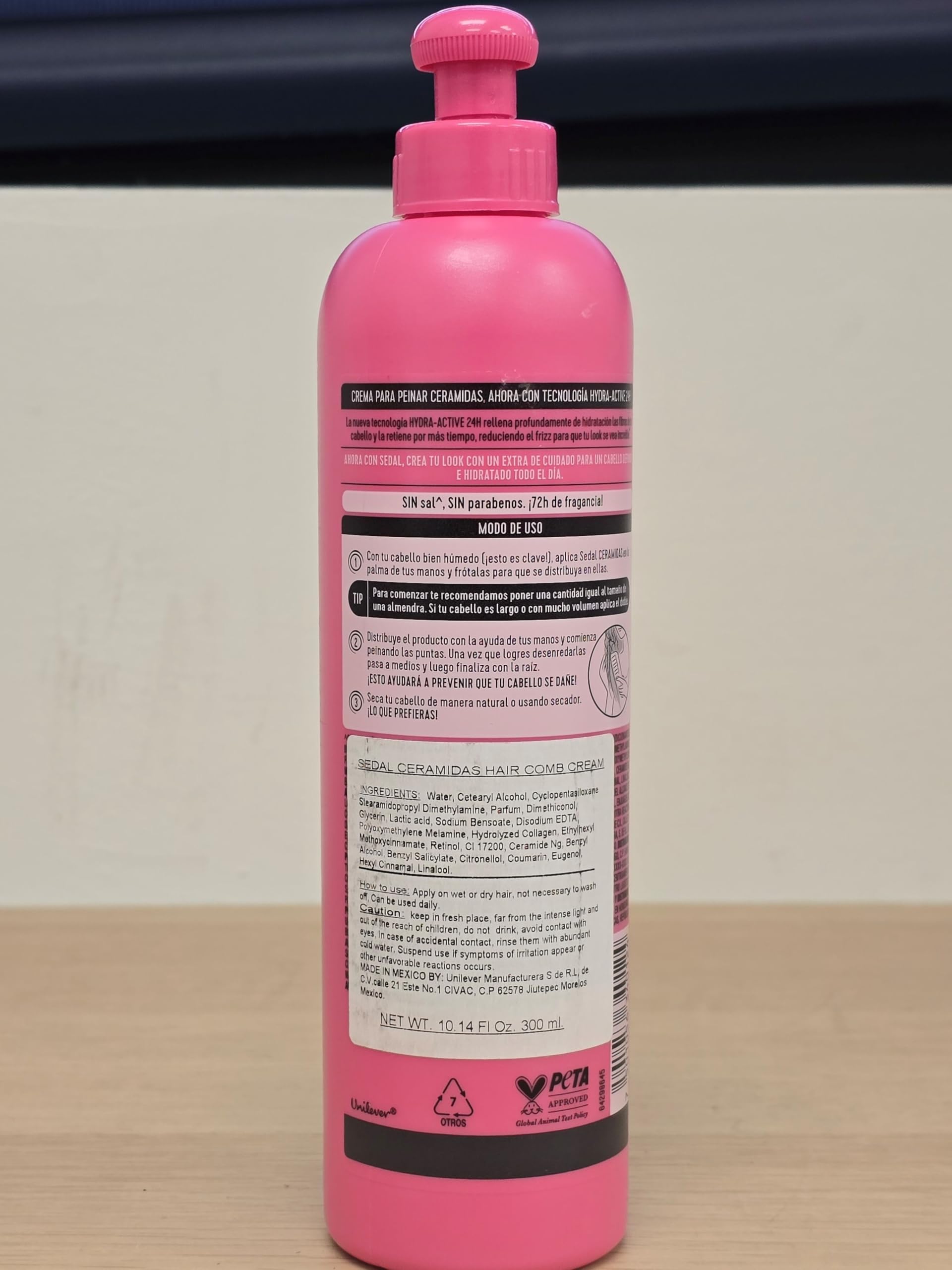 Sedal S.O.S. Ceramides hydratation-profonde 300 ml, cheveux nourris et souples.