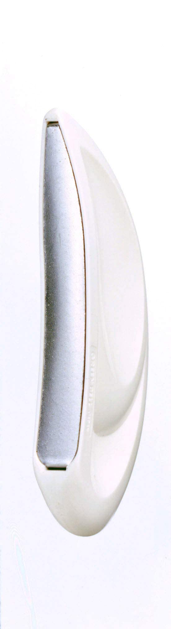 Seki Edge SS-405 finition lisse pour des ongles nets.
