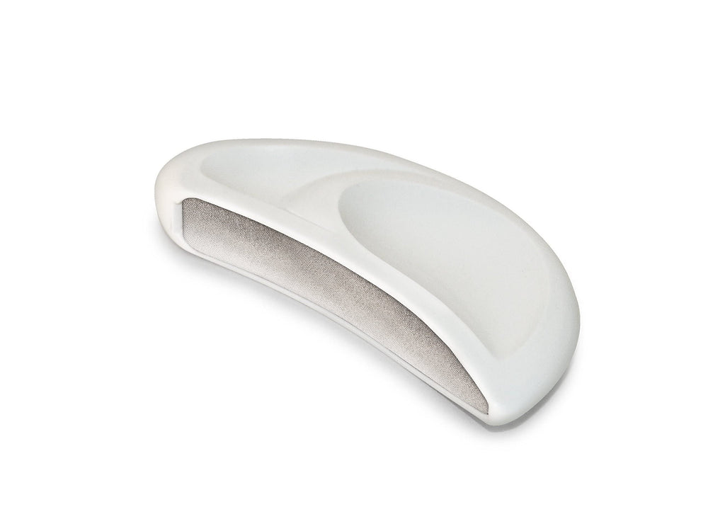 Seki Edge SS-405 poignée ergonomique pour une prise en main confortable.