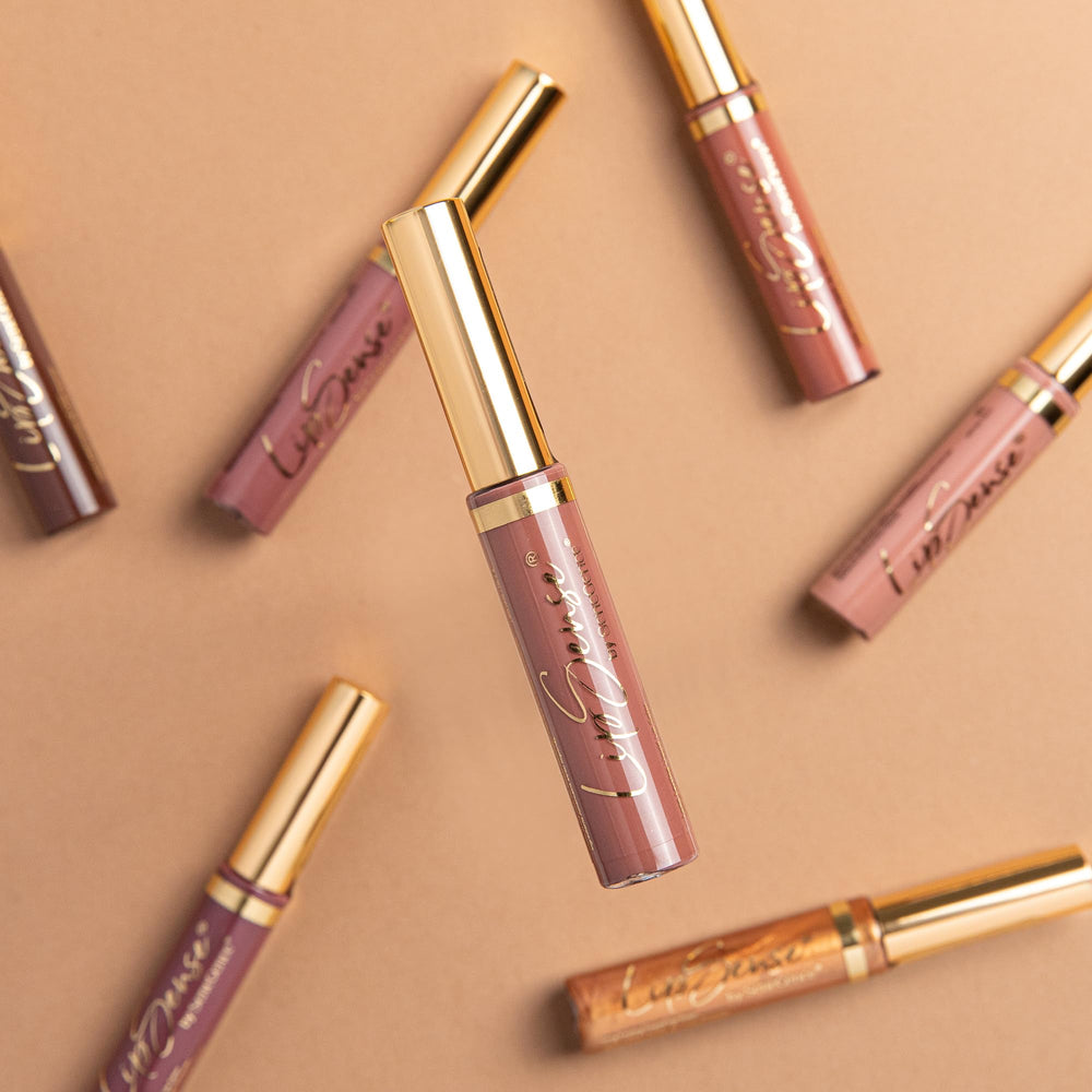 LipSense de SeneGence — emballage élégant pour une expérience premium.
