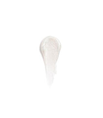 SeneGence LipSense longue durée scelle l'hydratation pour toute la journée.