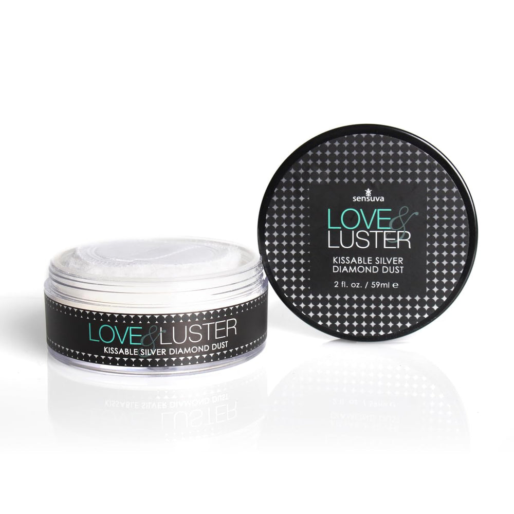 Sensuva Love & Luster Diamond Dust avec applicateur-pouf pour brillance légère.