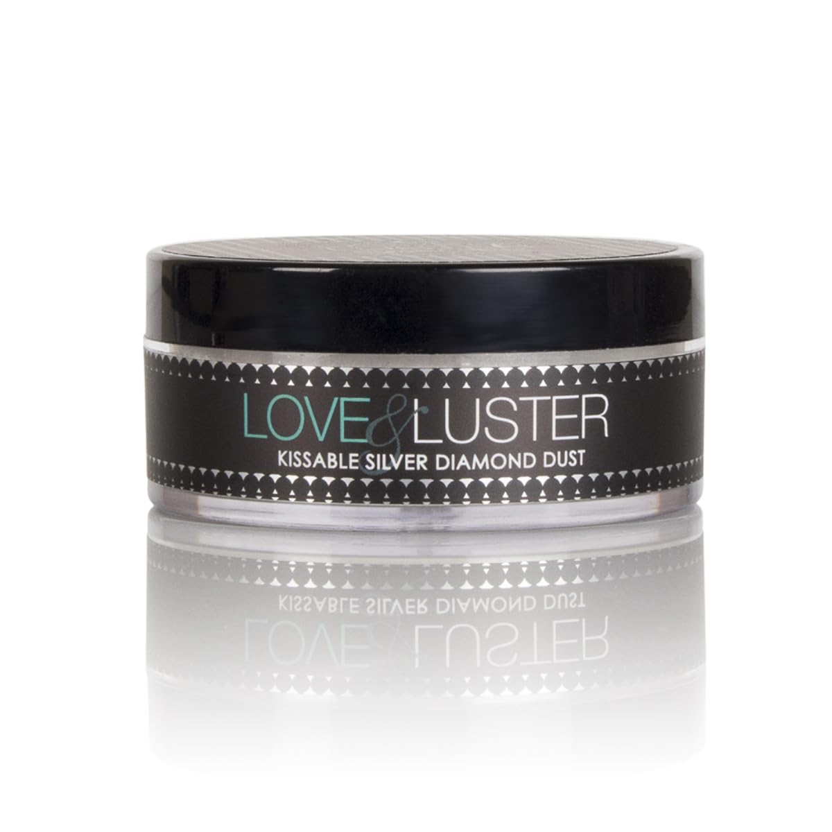 Pot 2 oz de Sensuva Love & Luster Diamond Dust illumine subtilement la peau.