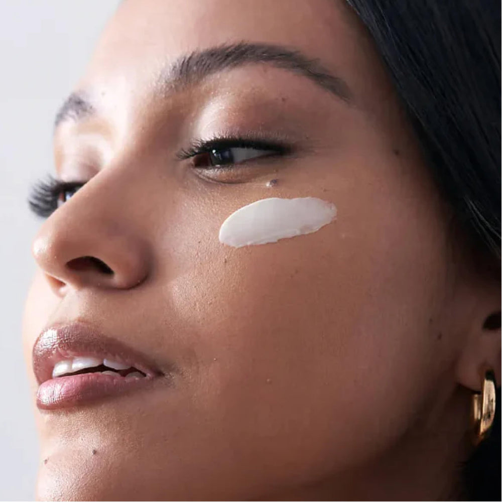 Sente nettoyant visage apaisant quotidien, sans parfum ni allergènes pour peau sensible.