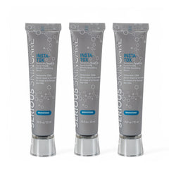 Sérum INSTA-TOX Serious Skincare, bouteille-serum: peau visiblement plus lisse.