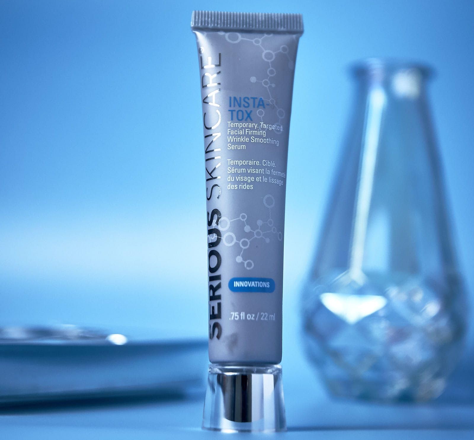 INSTA-TOX Serious Skincare, peau lumineuse et lisse après application.