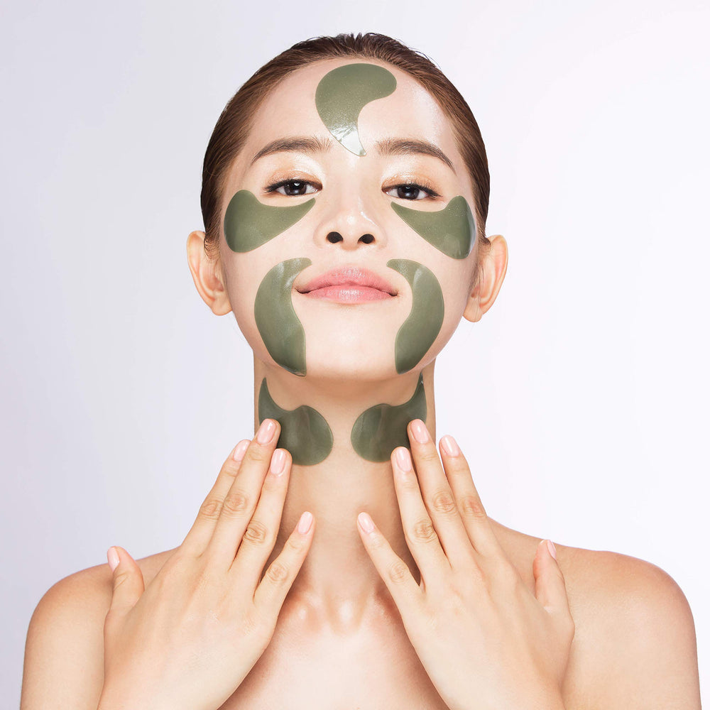 Routine nocturne avec patches yeux Shangpree, parfum léger et revitalisant.