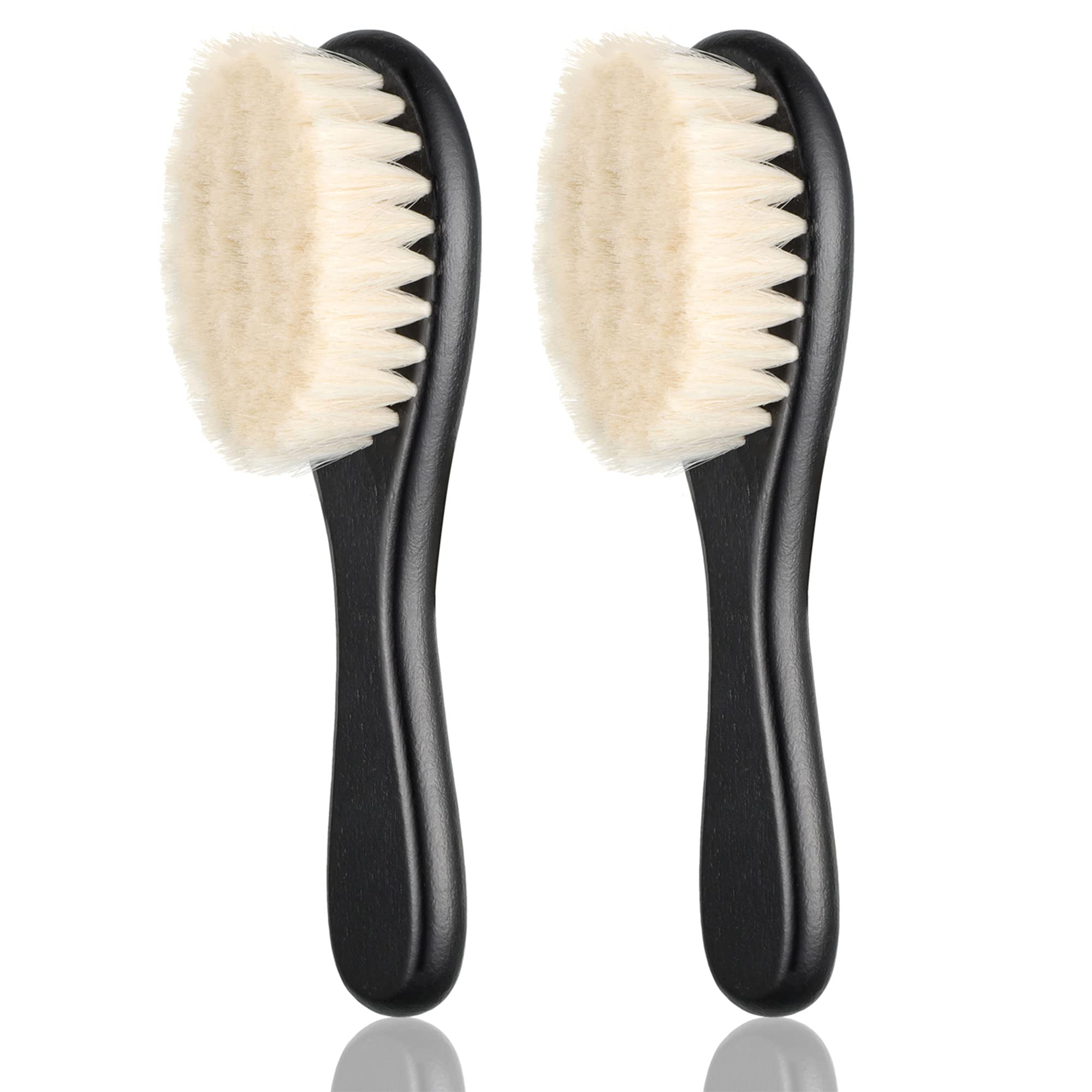 Brosse Shappy pour barbier avec poignée en bois et brins laineux, démêlage doux.