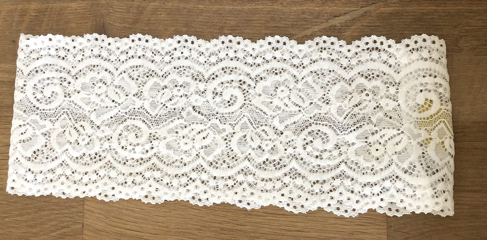 ShariRose bandeau dentelle blanche pour coiffure quotidienne et couvre-cheveux.