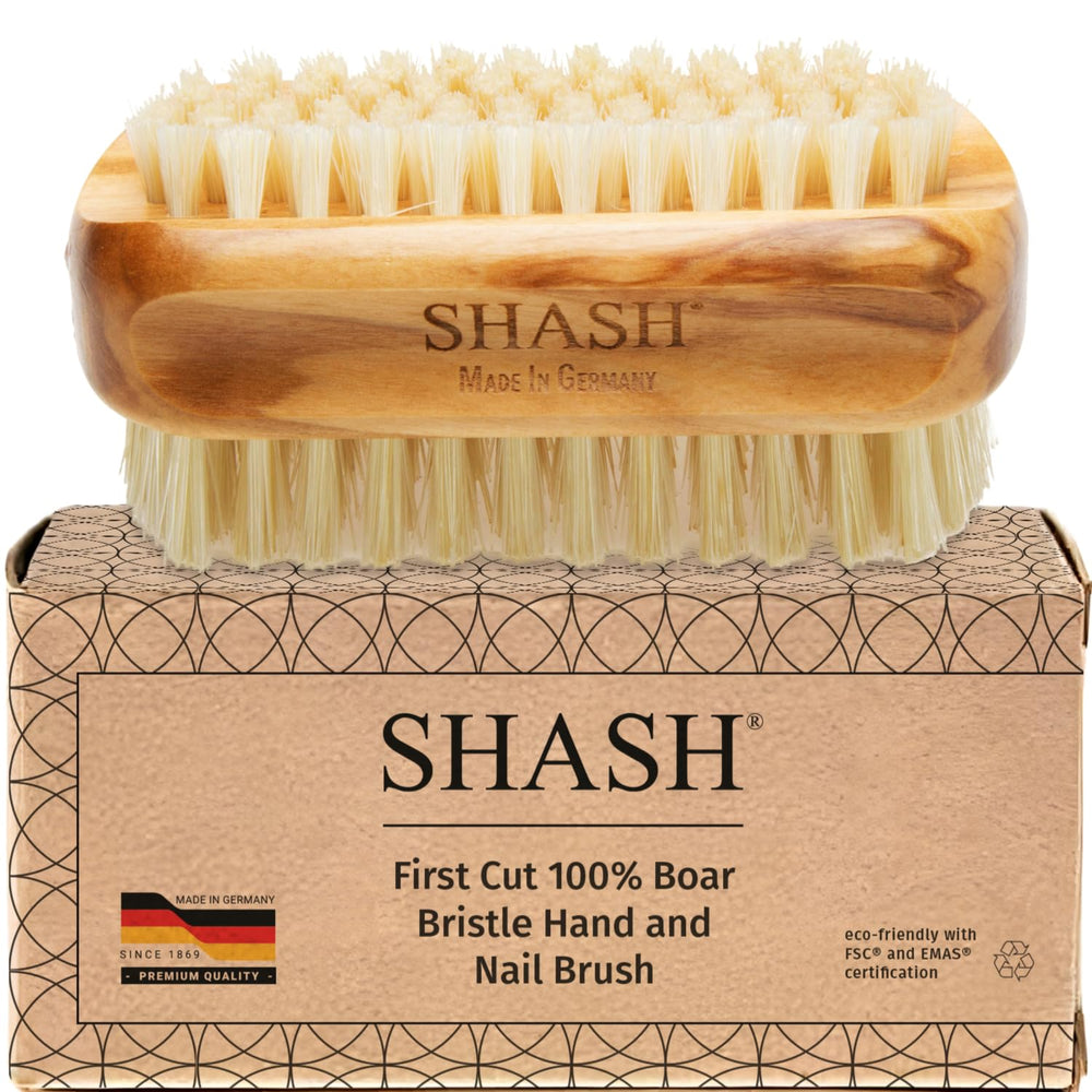 Brosse SHASH en poils de sanglier – nettoyage précis autour des ongles.