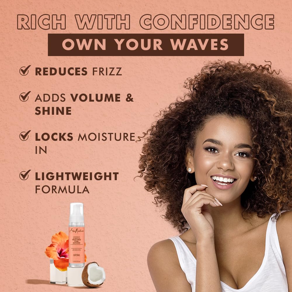 Avec SHEA MOISTURE, cheveux hydratés et démêlés facilement.