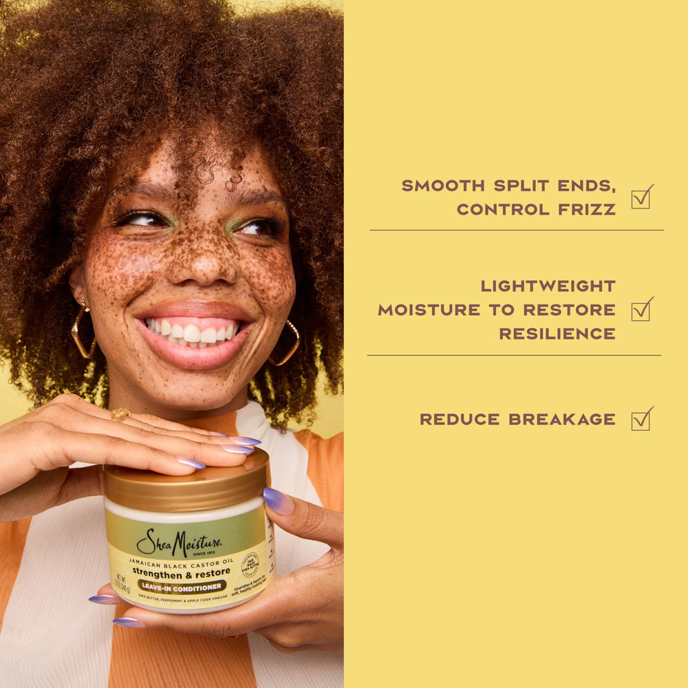 Cheveux colorés protégés par SheaMoisture, douceur et brillance accrue.