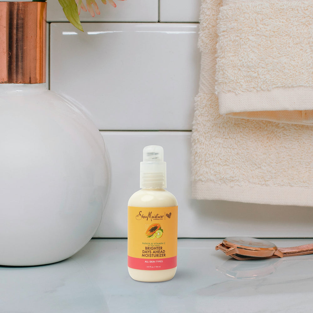 SheaMoisture crème visage peau lumineuse — effet subtil révélant l'éclat naturel