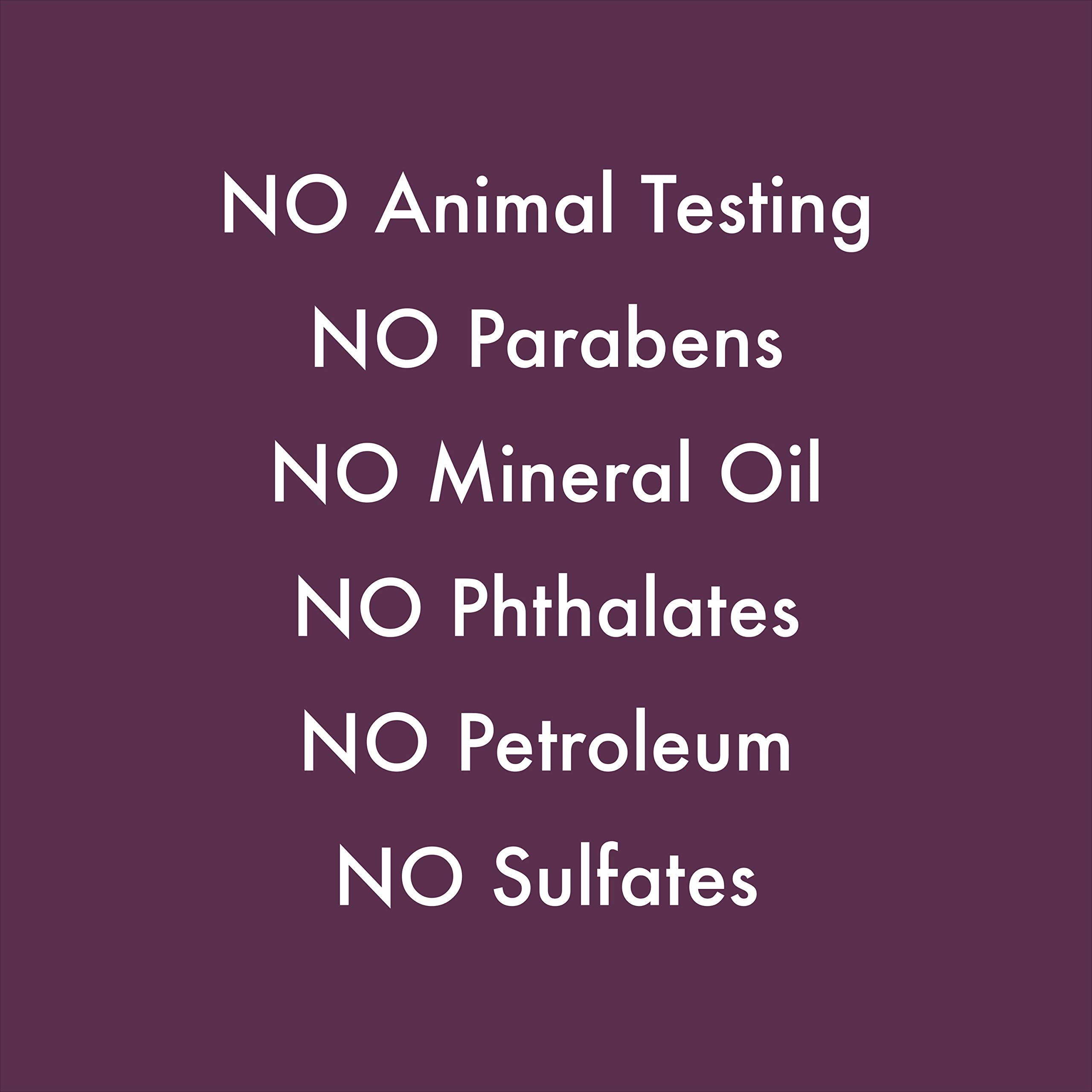 Ingrédients biologiques certifiés SheaMoisture pour hydratation naturelle.