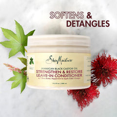 Beurre de karité biologique scellant l'hydratation sans obstruer les pores.